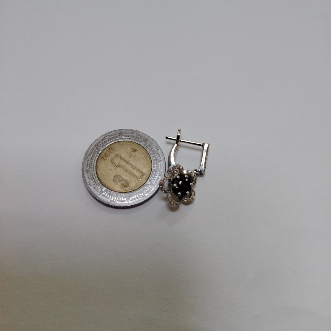 ARETES PAR ORO 14 K 2.8 GRMS (SEMINUEVO)
