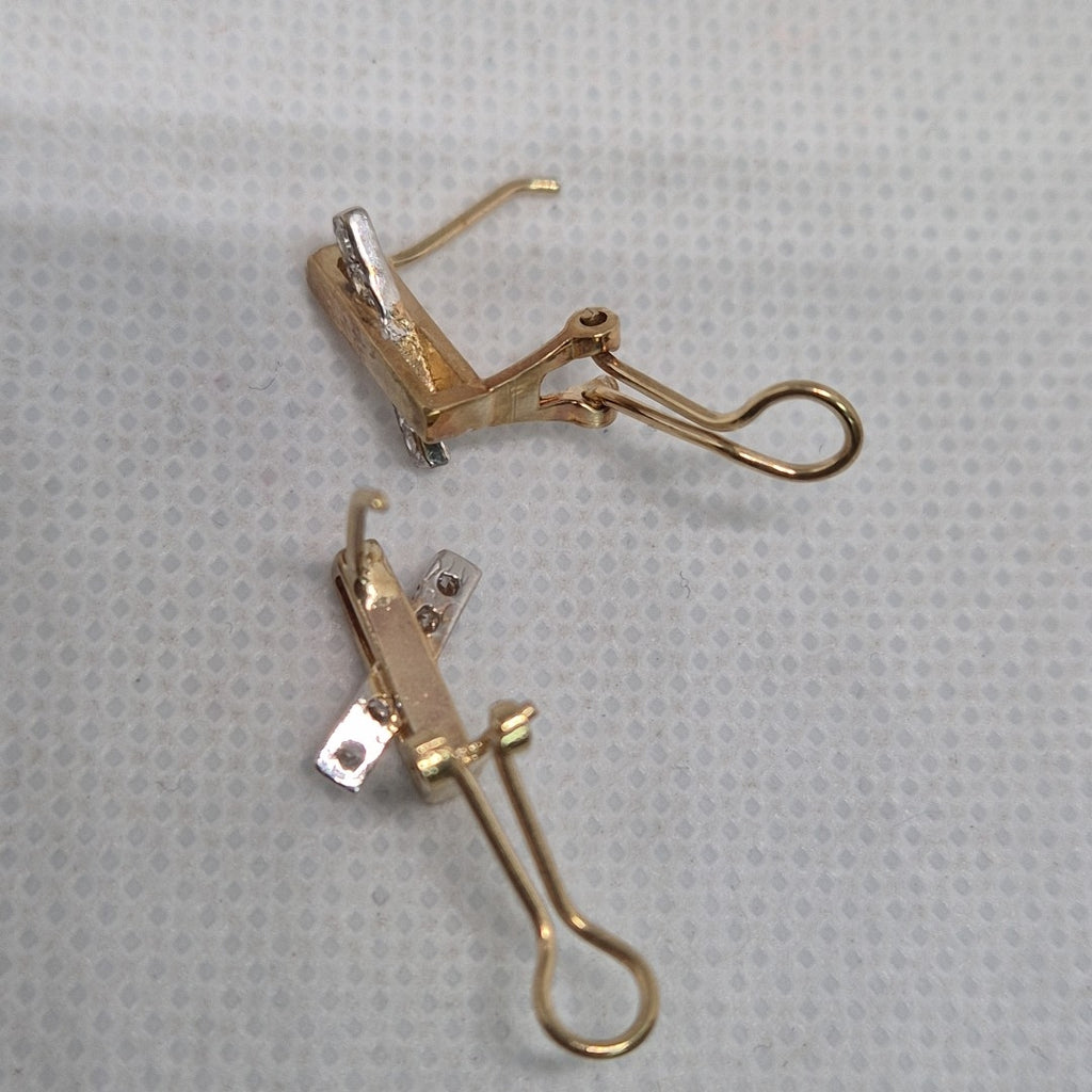ARETES PAR ORO 14 K 2.5 GRMS (SEMINUEVO)