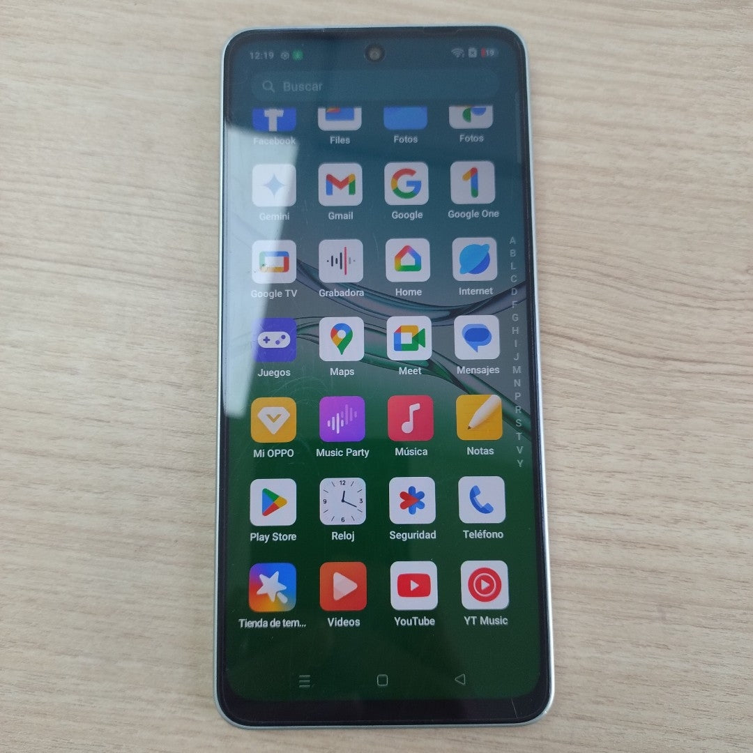 CELULAR OPPO A5 PRO CPH2711 (2025) 256 GB 8 GB RAM