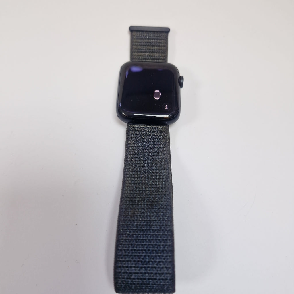 SMARTWATCH APPLE SE 2 ALUMINIO A2723 44 MM GPS (SEMINUEVO)