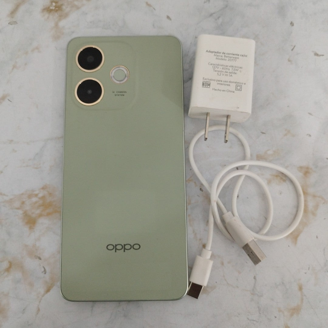 CELULAR OPPO A5 PRO CPH2711 (2025) 256 GB 8 GB RAM (SEMINUEVO)