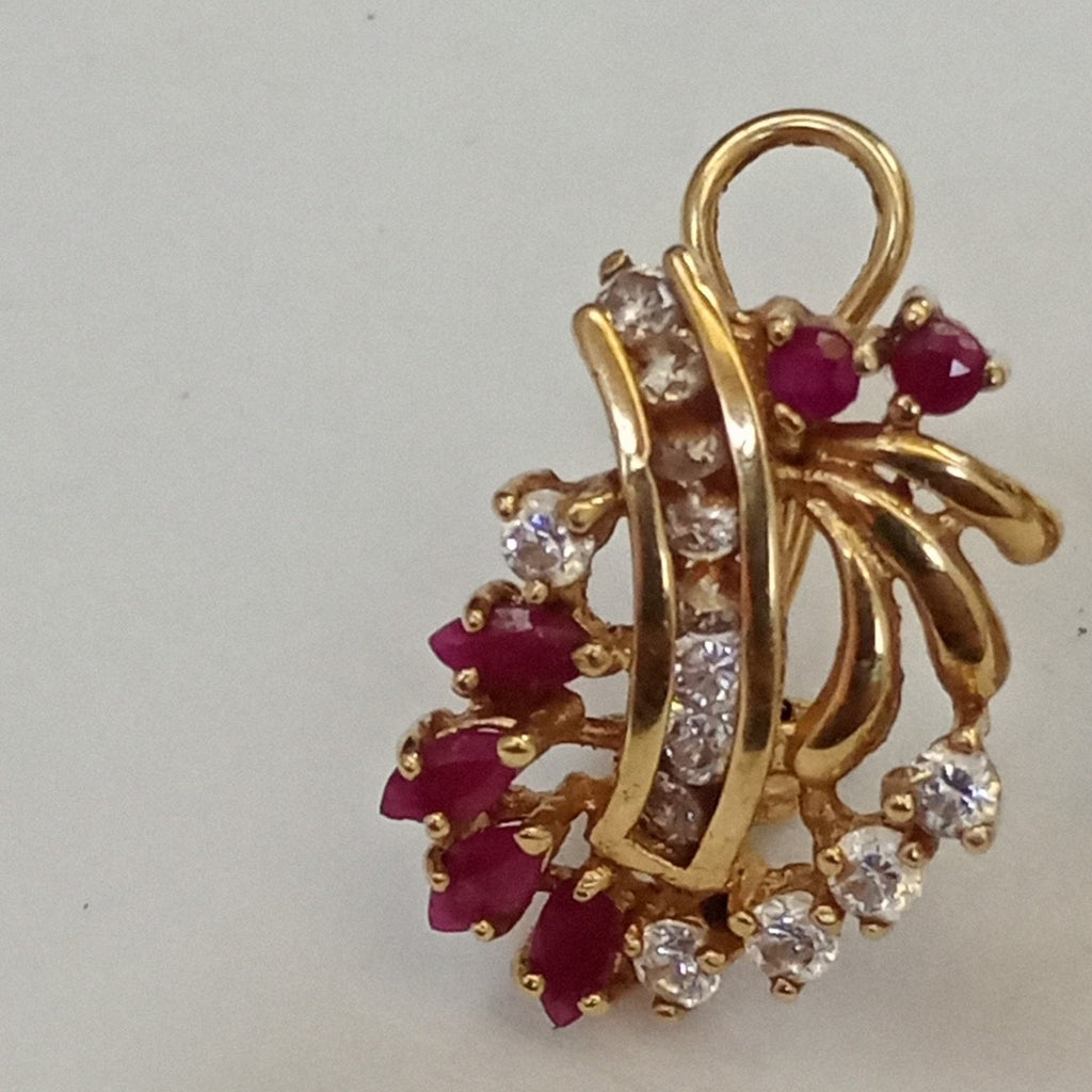 ARETES PAR ORO 14 K 6 GRMS (SEMINUEVO)