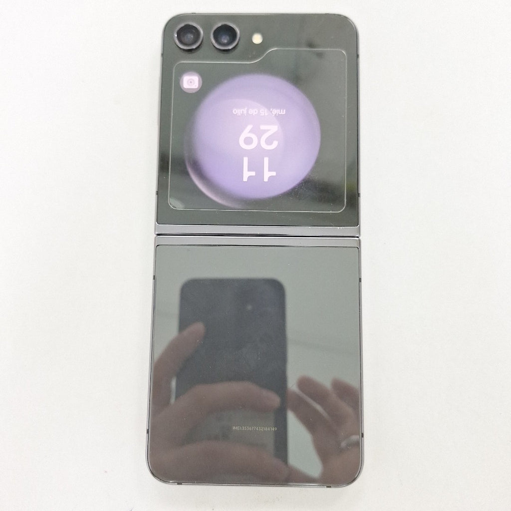 CELULAR SAMSUNG GALAXY Z FLIP 5 SM-F731U1 (2023) 512 GB 8 GB RAM (SEMINUEVO)
