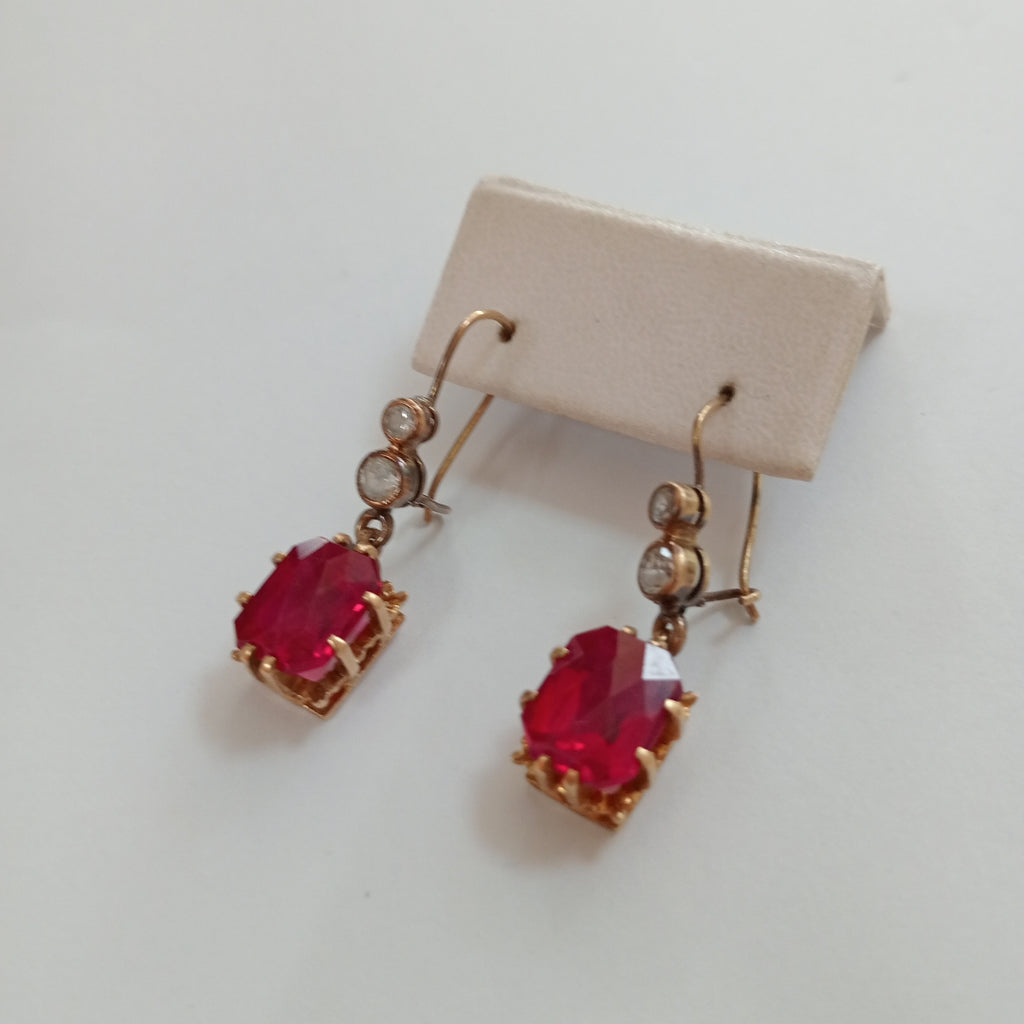 ARETES PAR ORO 10 K 5.9 GRMS (SEMINUEVO)