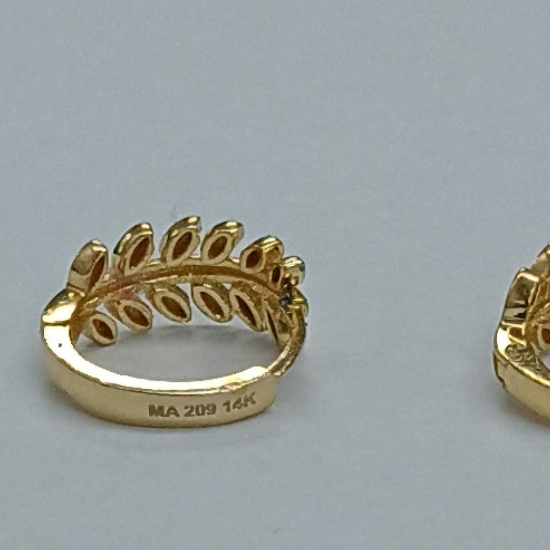 ARRACADAS PAR ORO 14 K 2.2 GRMS (SEMINUEVO)