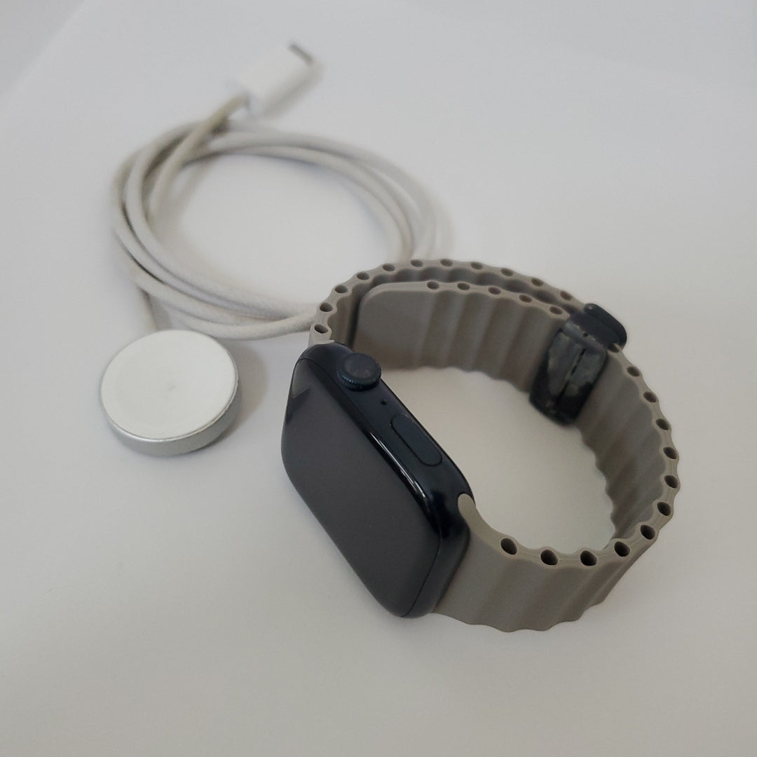 SMARTWATCH APPLE SERIES 8 ALUMINIO A2771 45 MM GPS (SEMINUEVO)
