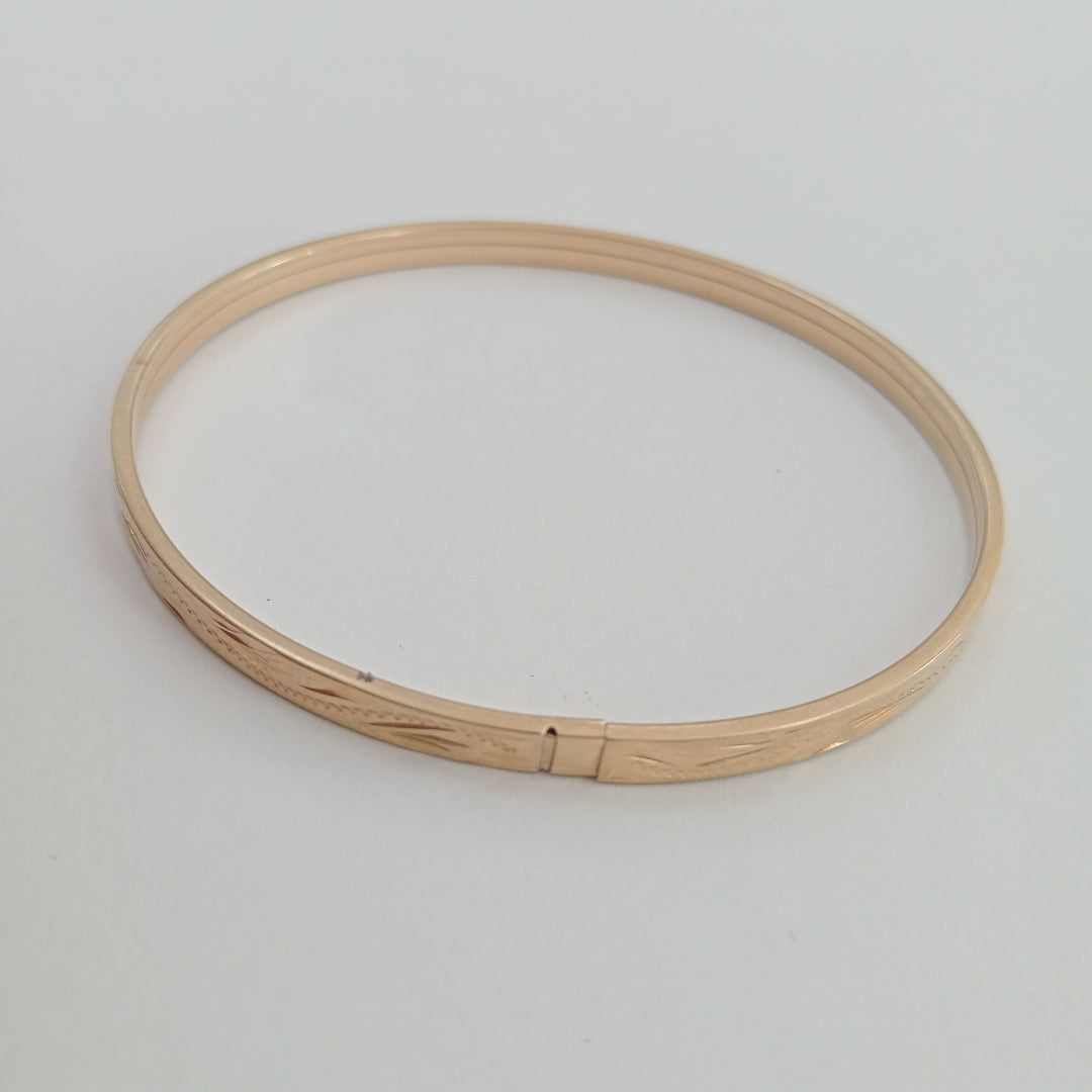 PULSERA RIGIDA ORO 10 K 5.4 GRMS (SEMINUEVO)