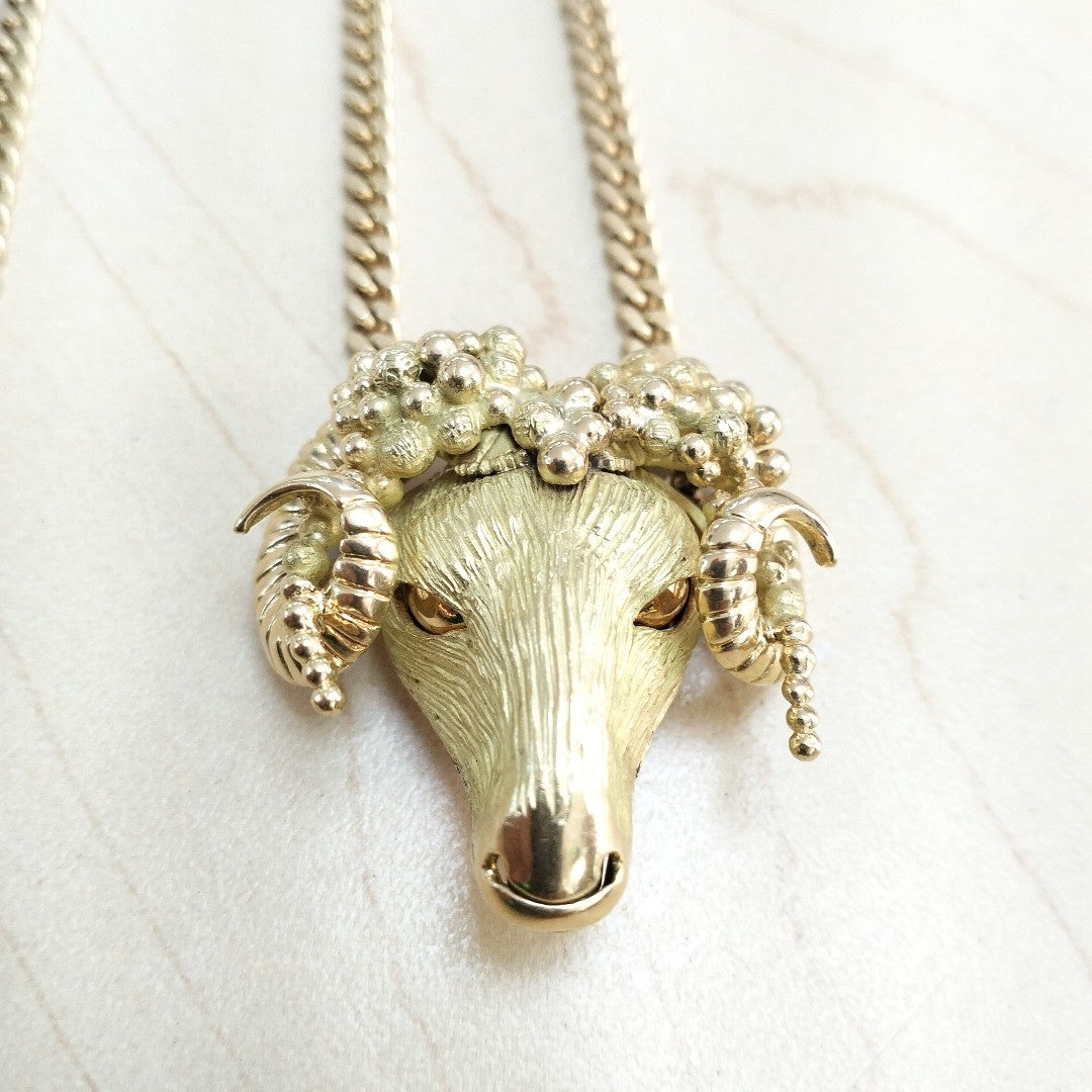 CADENA, DIJE ORO 18 K 75.6 GRMS (SEMINUEVO)