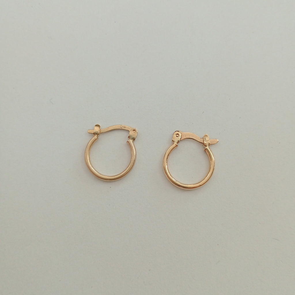 ARRACADAS PAR ORO 10 K 0.8 GRMS (SEMINUEVO)