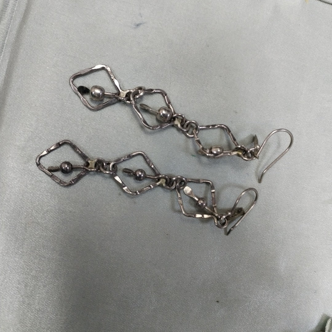 ARETES PAR PLATA 7,20 GRMS (SEMINUEVO)
