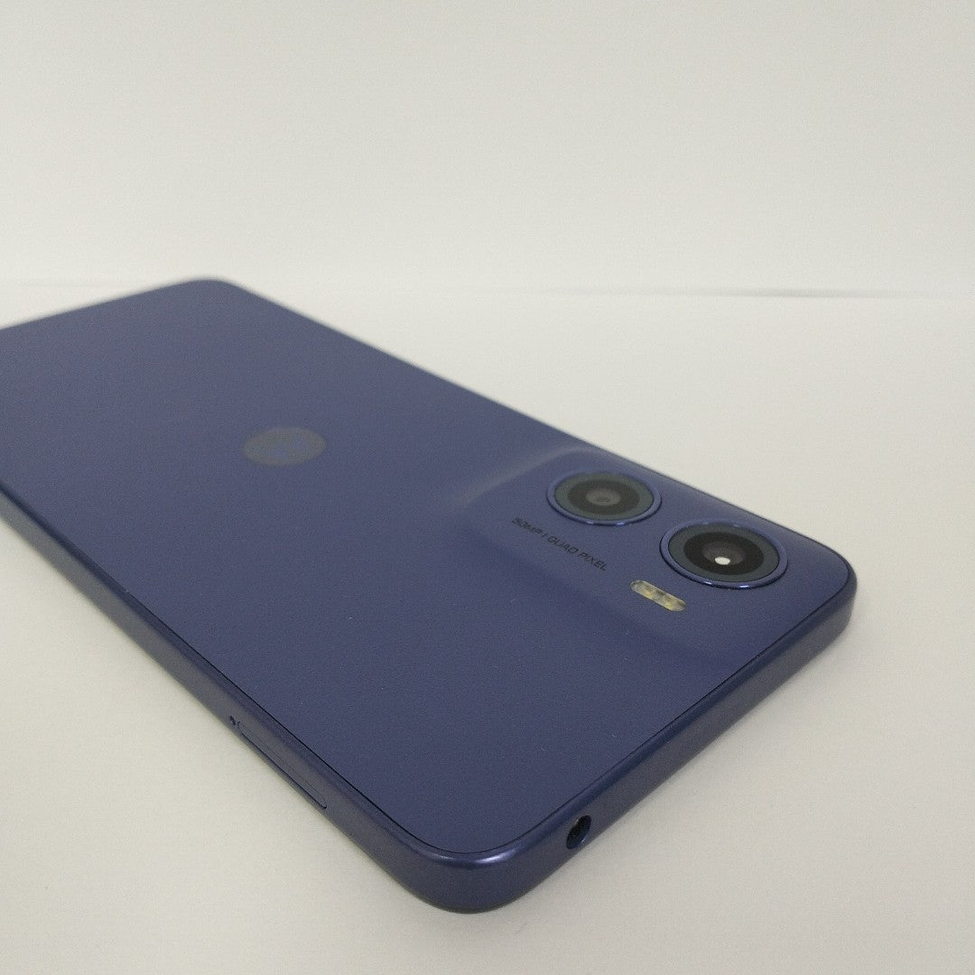 CELULAR MOTOROLA MOTO G05 XT2523-2 (2025) 64 GB 4 GB RAM (SEMINUEVO)
