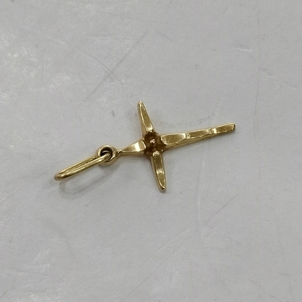 DIJE ORO 14 K 0.6 GRMS (SEMINUEVO)