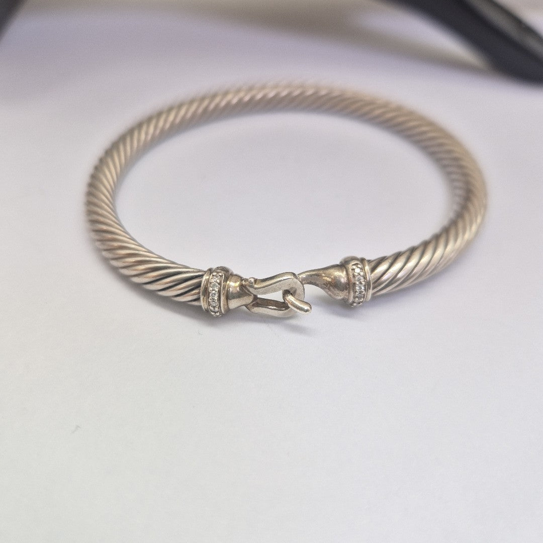 PULSERA RIGIDA PLATA 29.8 GRMS (SEMINUEVO)