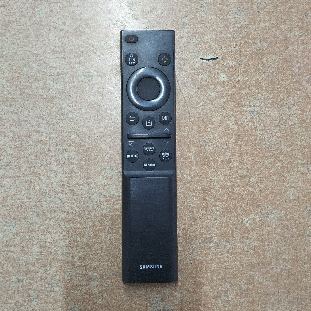 PANTALLA SAMSUNG BE75D-H (2024) 75" LED UHD 4K (SEMINUEVO)