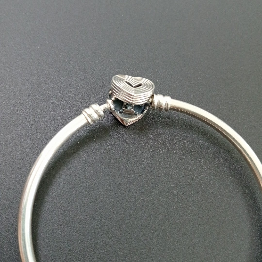 PULSERA RIGIDA PLATA 9,00 GRMS (SEMINUEVO)