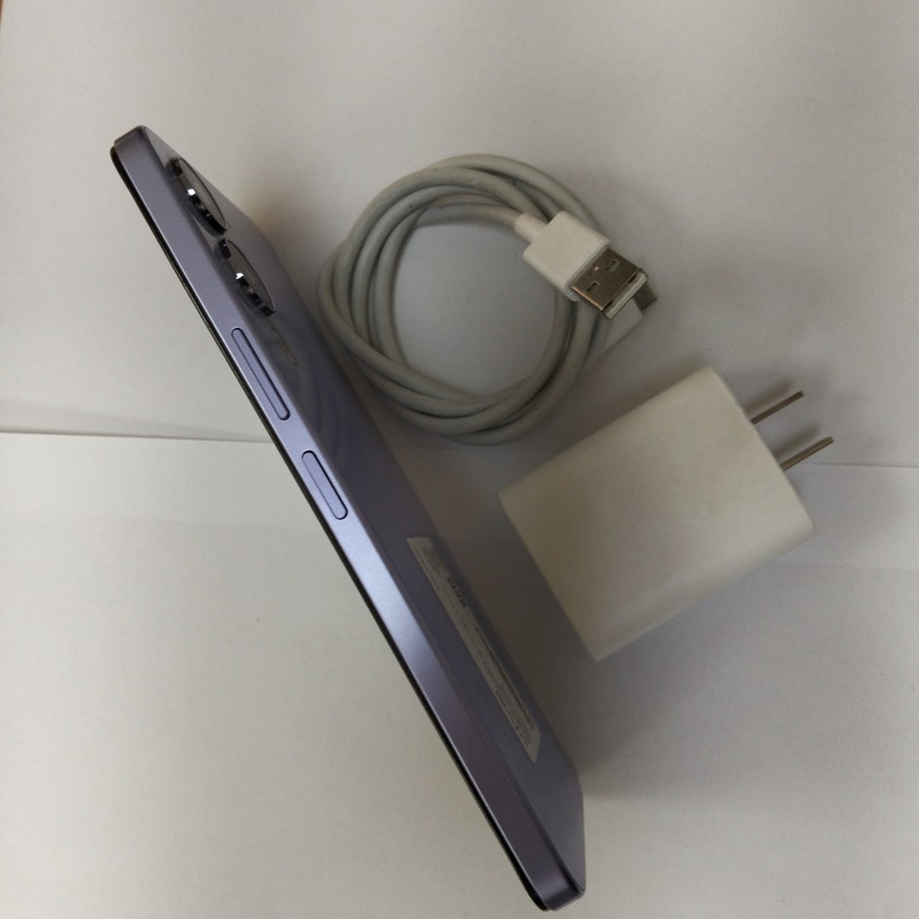 CELULAR VIVO Y04 V2430 (2025) 256 GB 4 GB RAM (SEMINUEVO)