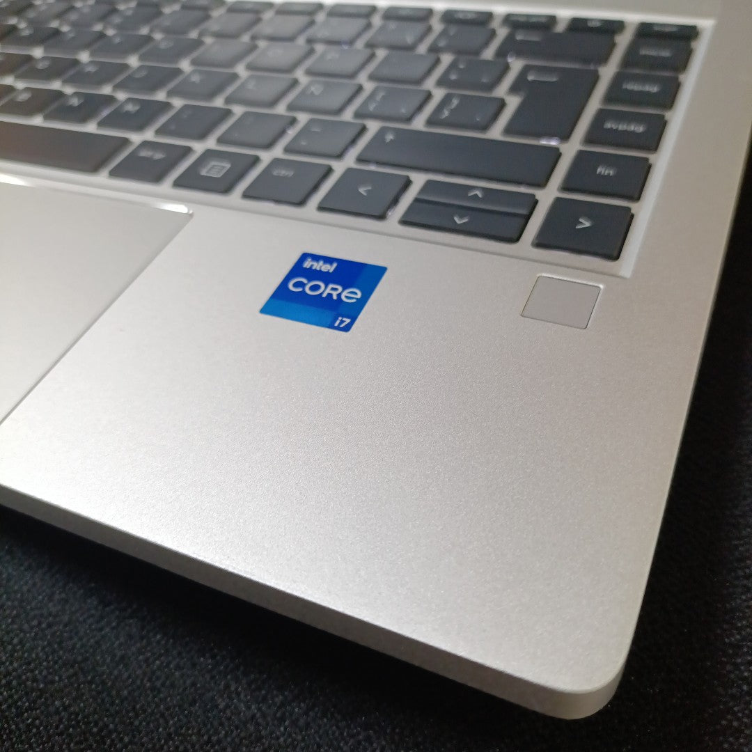 LAPTOP HP PROBOOK 440 G9 (2024) 512 GB SSD 16 GB RAM (SEMINUEVO)