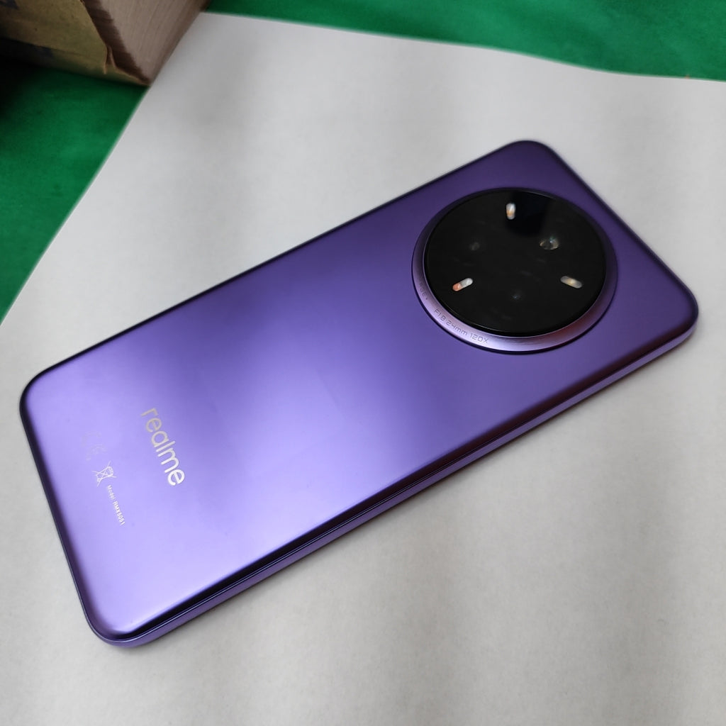 CELULAR REALME 14 PRO + 5G RMX5051 (2025) 512 GB 12 GB RAM (SEMINUEVO)