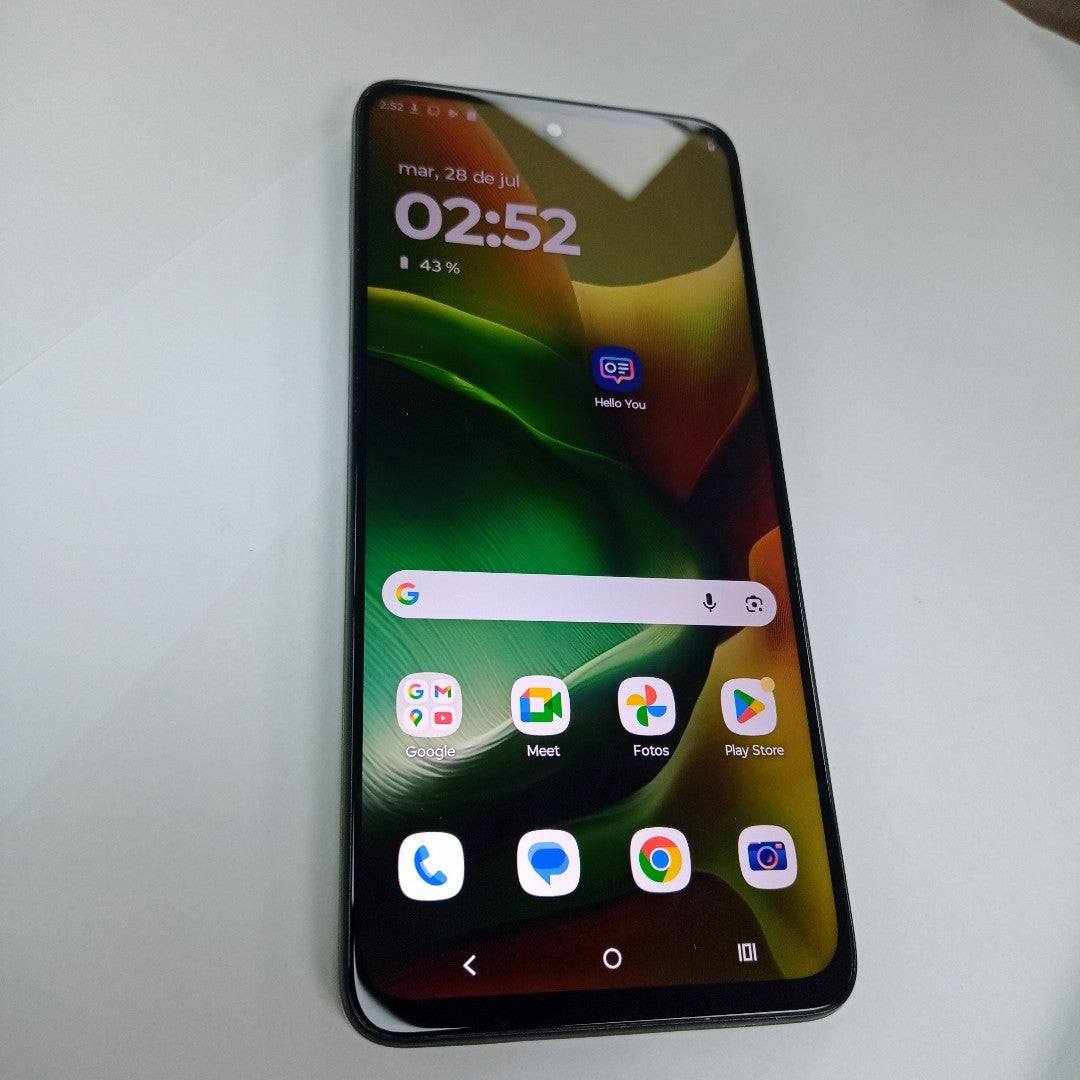 CELULAR MOTOROLA MOTO G15 XT2521-2 (2025) 256 GB 4 GB RAM (SEMINUEVO)