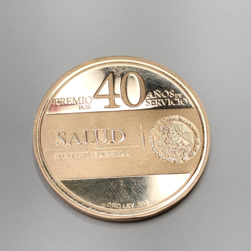 MEDALLA CONMEMORATIVA ORO 21 K 15.5 GRMS (SEMINUEVO)