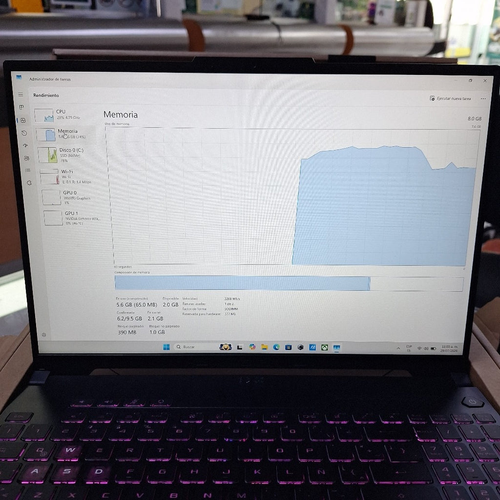 LAPTOP ASUS TUF GAMING F16 FX607VJ-RL039W (2025) 512 GB SSD 8 GB RAM (SEMINUEVO)