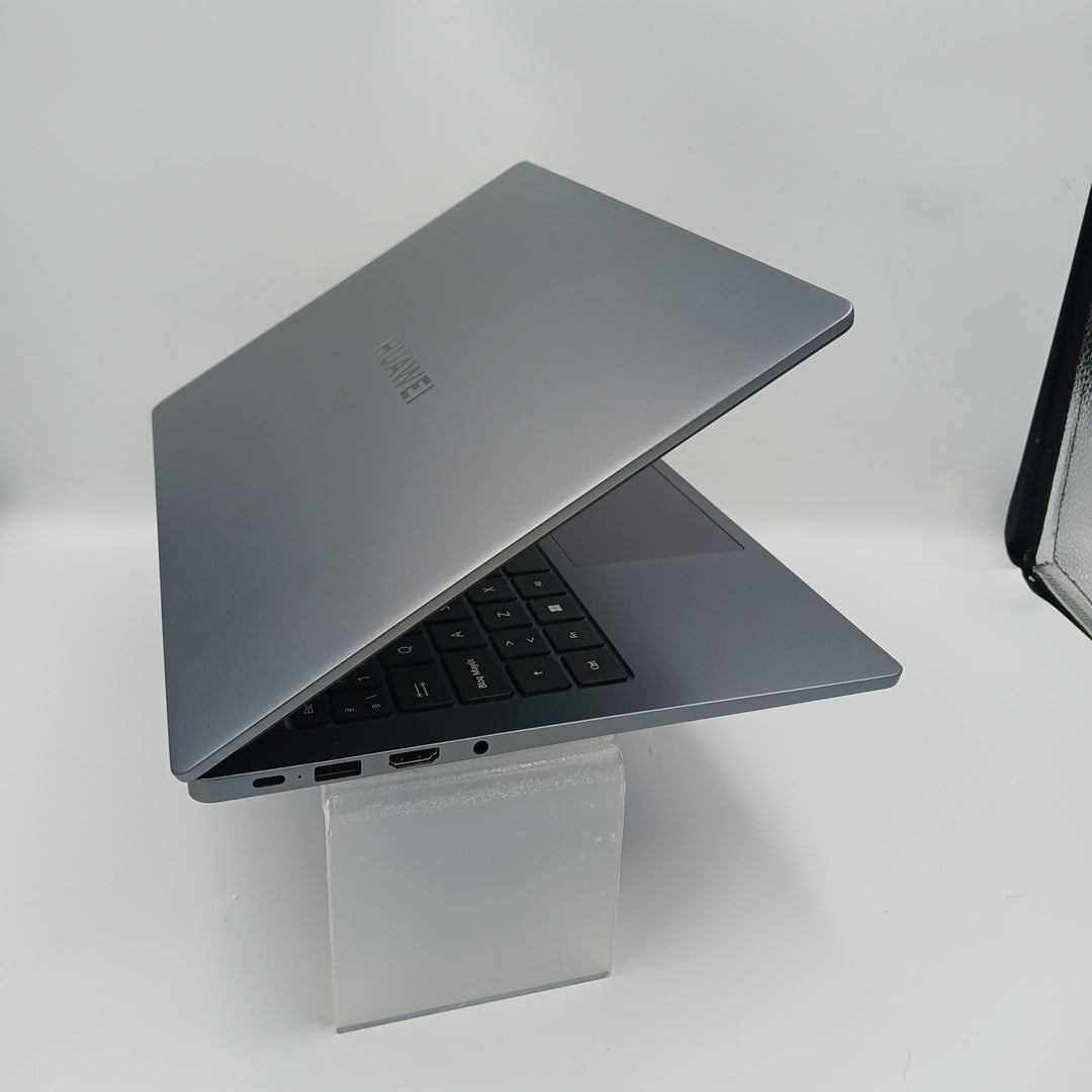 LAPTOP HUAWEI MATEBOOK D14 MDF-X (2024) 512 GB SSD 16 GB RAM