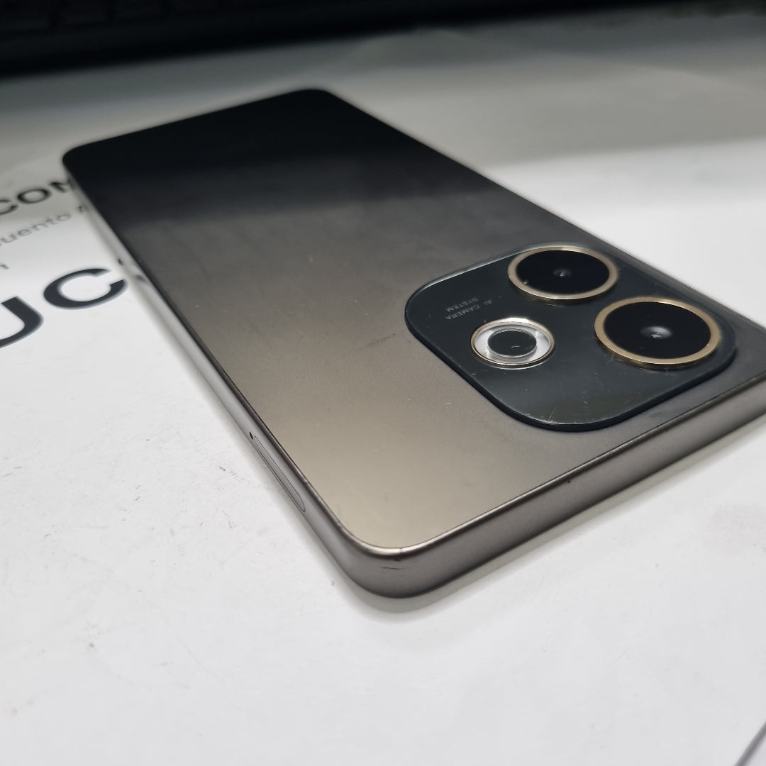 CELULAR OPPO A5 PRO 5G CPH2695 (2025) 256 GB 8 GB RAM (SEMINUEVO)
