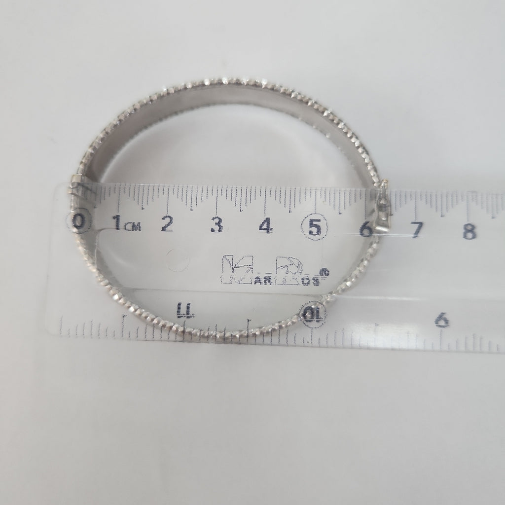 PULSERA RIGIDA ORO BLANCO 14 K 13.6 GRMS (SEMINUEVO)