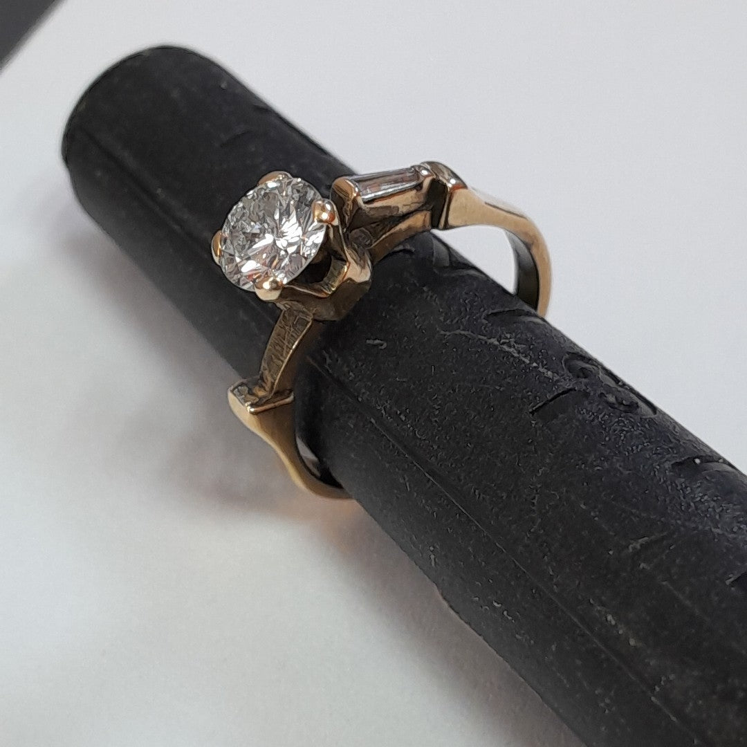 ANILLITO ORO 8 K 2,80 GRMS (SEMINUEVO)