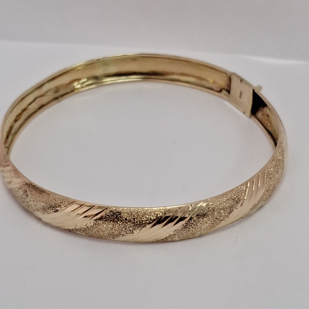PULSERA RIGIDA ORO 14 K 6 GRMS (SEMINUEVO)