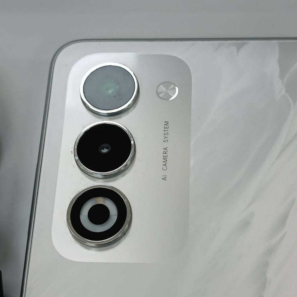 CELULAR OPPO A5 CPH2727 (2025) 256 GB 4 GB RAM (SEMINUEVO)