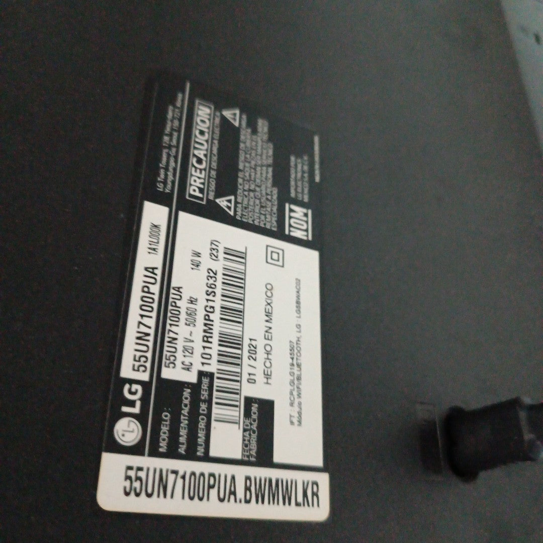 PANTALLA LG 55UN7100PUA (2021) 55" LED 4K (SEMINUEVO)