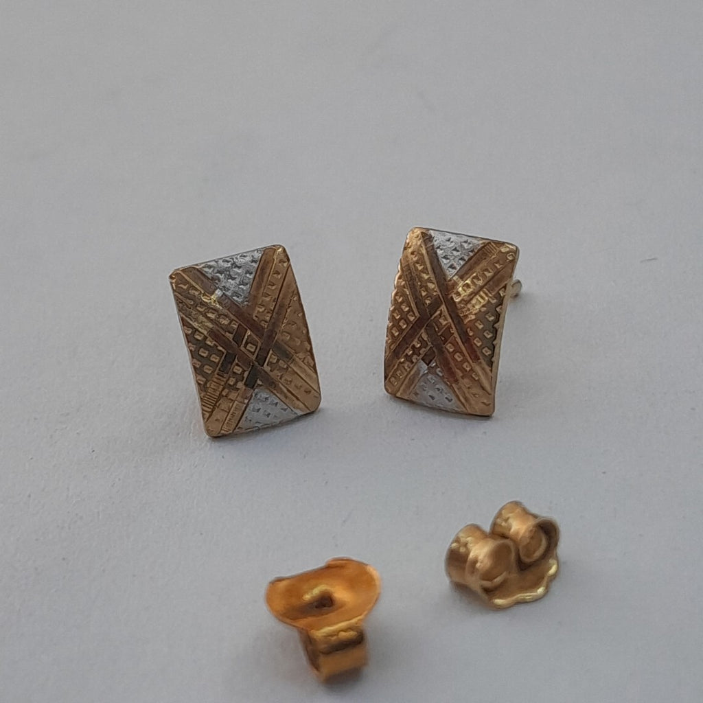 BROQUELES PAR ORO 10 K 1.2 GRMS (SEMINUEVO)