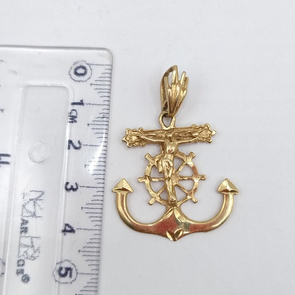 CRISTO EN ANCLA ORO 14 K 3.6 GRMS (SEMINUEVO)