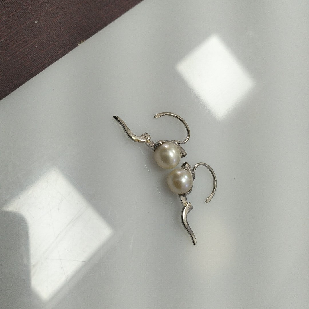 ARETES PAR ORO 18 K 3.1 GRMS (SEMINUEVO)