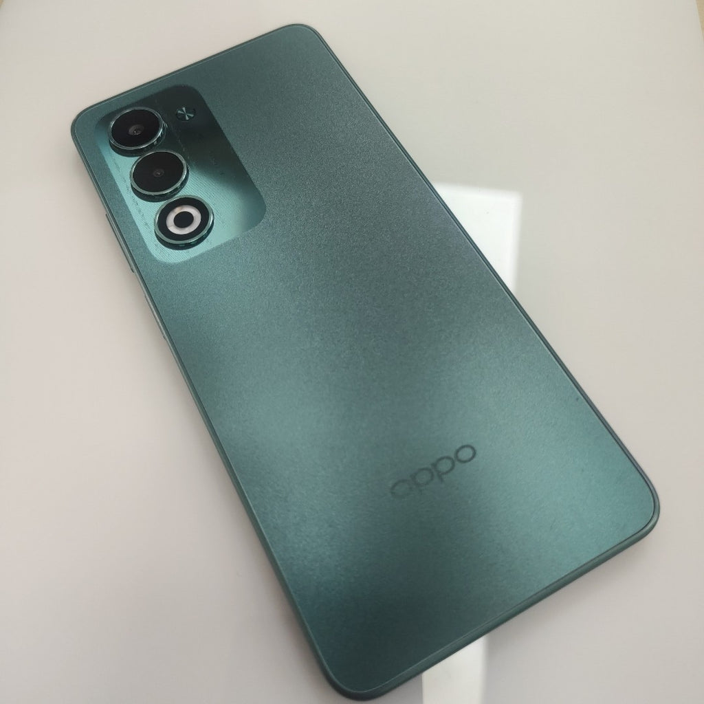 CELULAR OPPO A5 CPH2727 (2025) 256 GB 4 GB RAM (SEMINUEVO)