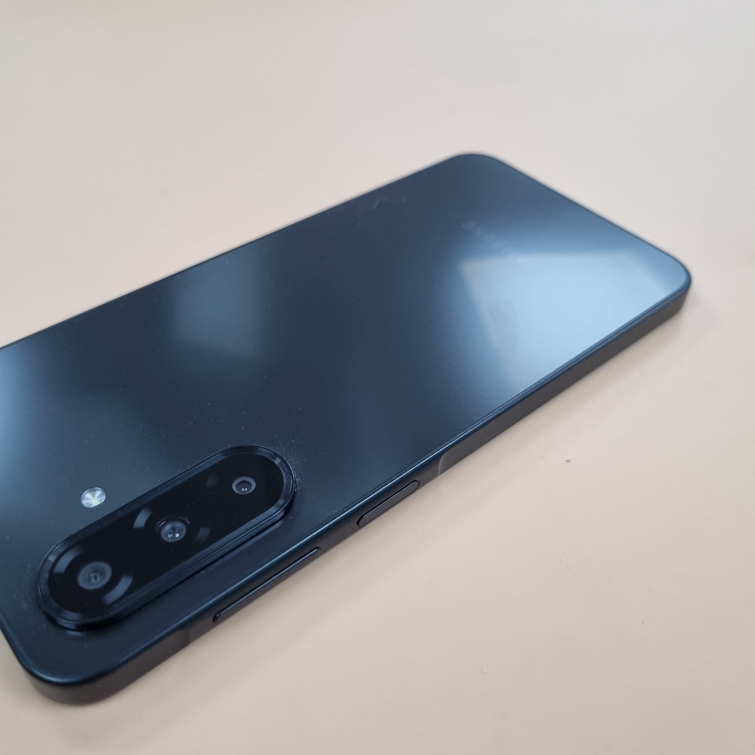 CELULAR SAMSUNG GALAXY A17 SM-A175F (2025) 128 GB 4 GB RAM (SEMINUEVO)