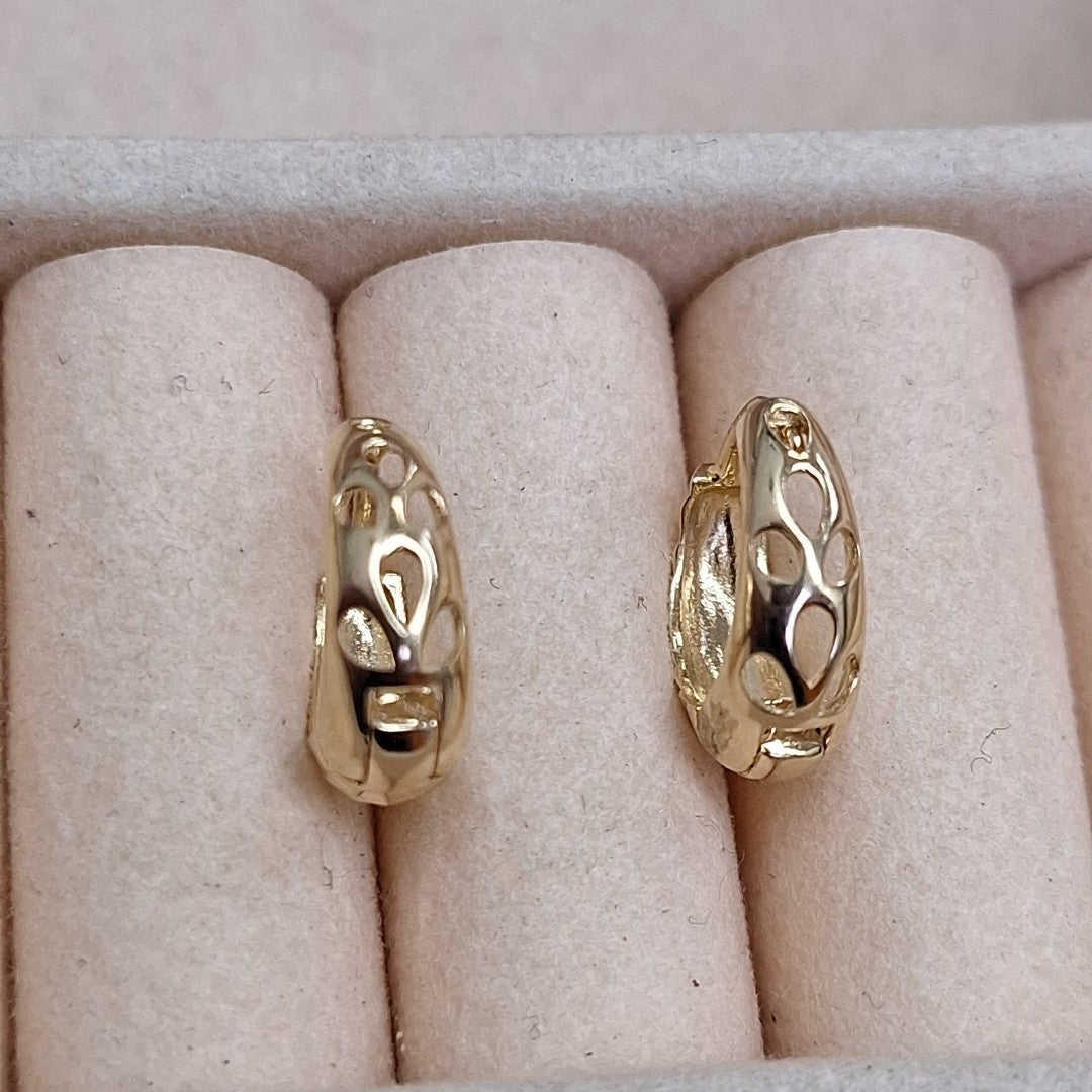 HUGGIES ORO 14K 2 (NUEVO)