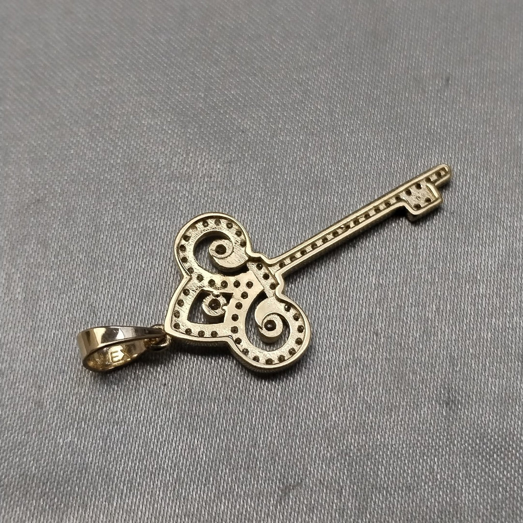DIJE LLAVE C CIRCONIAS 14K 1.5 GR (NUEVO)