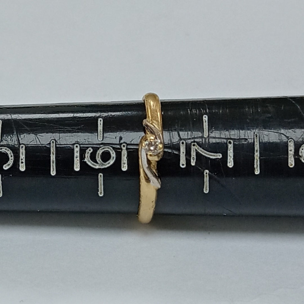 ANILLITO, SOLITARIO ORO, ORO COMBINADO 14 K 1.7 GRMS (SEMINUEVO)