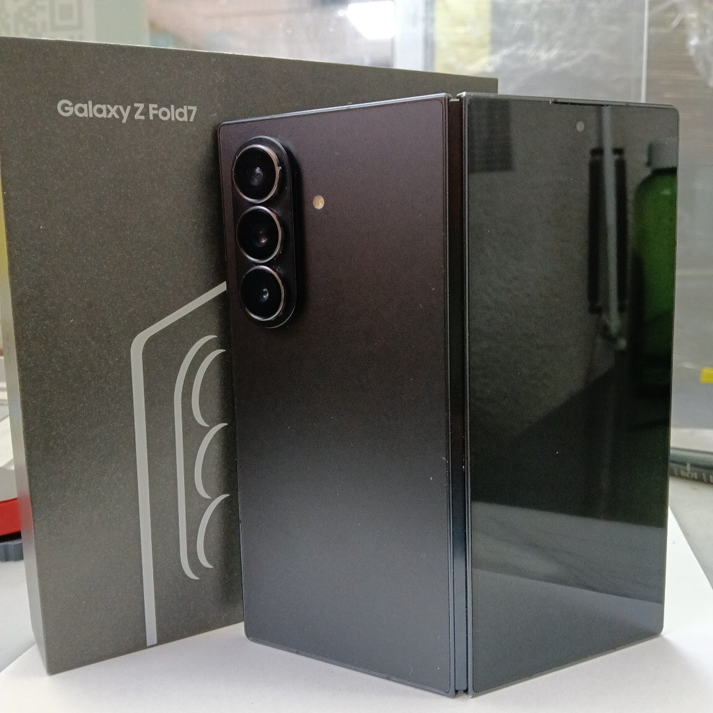 CELULAR SAMSUNG GALAXY Z FOLD7 SM-F966B (2025) 512 GB 12 GB RAM (SEMINUEVO)