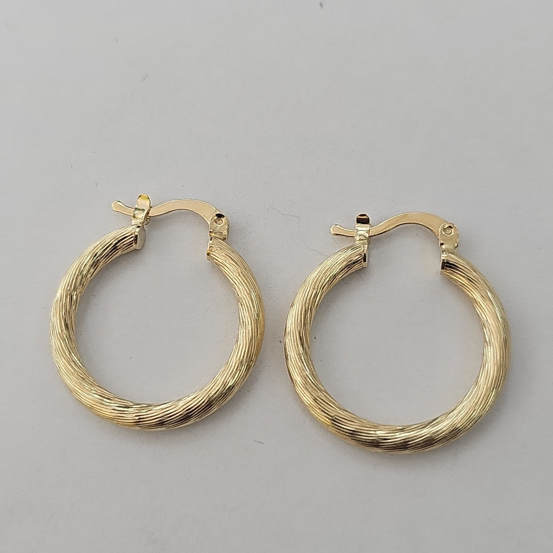 ARETES TEJIDO ARRACADAS ASTRIADAS 14K 3 GR (NUEVO)