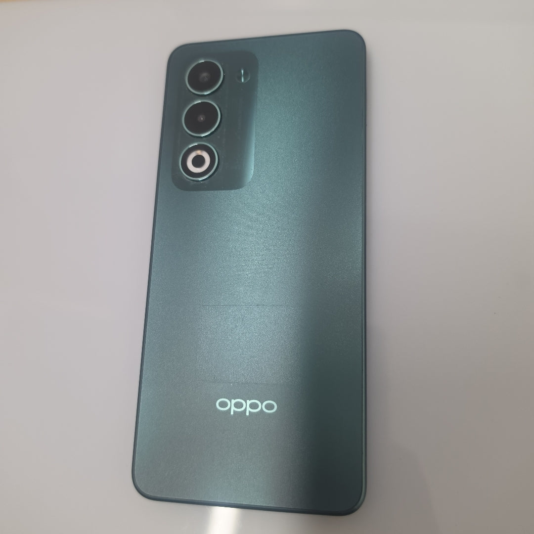 CELULAR OPPO A5 CPH2727 (2025) 256 GB 4 GB RAM (SEMINUEVO)