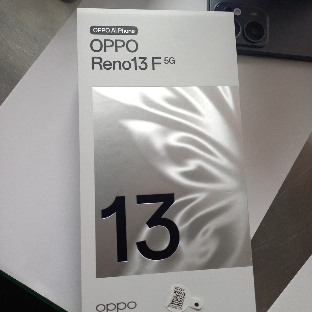 CELULAR OPPO RENO 13F 5G CPH2699 (2025) 256 GB 12 GB RAM (SEMINUEVO)