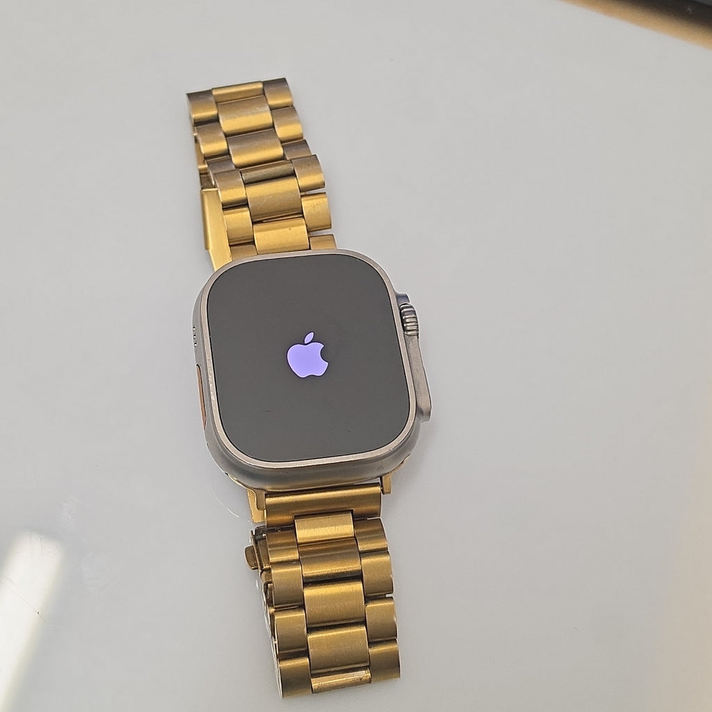 SMARTWATCH APPLE ULTRA TITANIO A2622 49 MM GPS + CELULAR (SEMINUEVO)