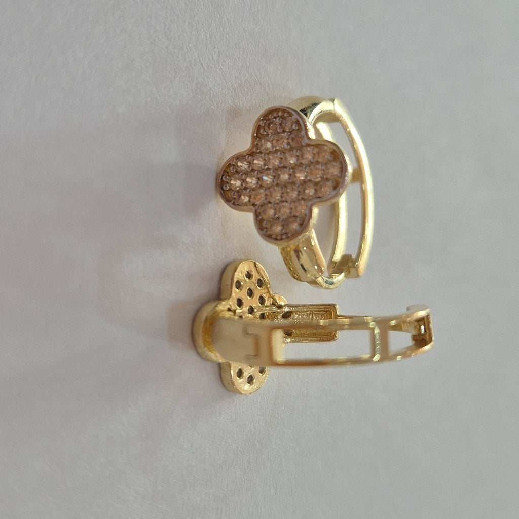 HUGGIES ORO 14K 2.4 (NUEVO)