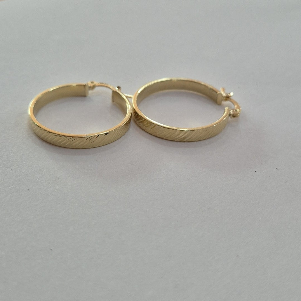 ARETES ARRACADA ASTRIADA 10K 2.3 GR (NUEVO)
