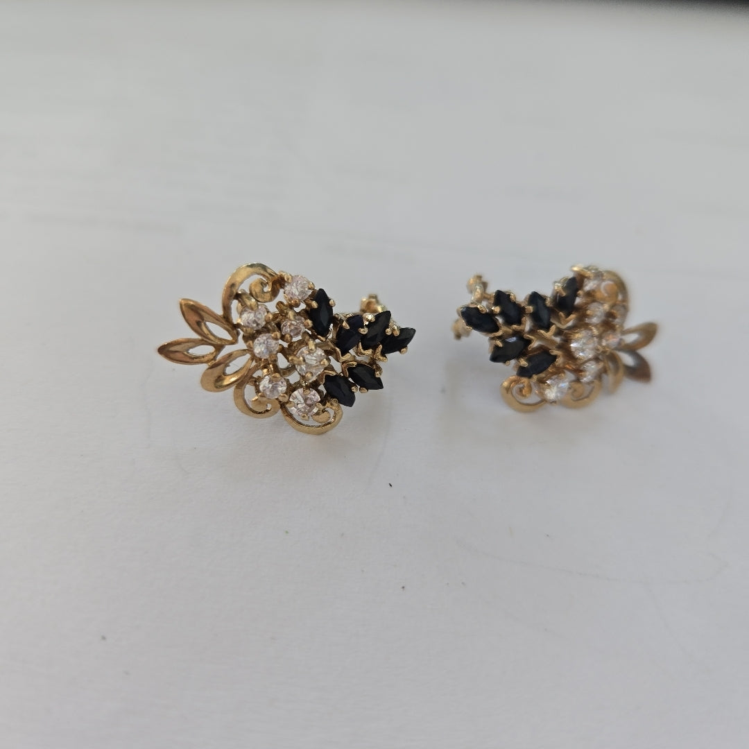 ARETES PAR ORO 10 K 5 GRMS (SEMINUEVO)