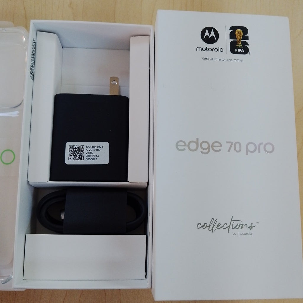 CELULAR MOTOROLA EDGE 70 PRO XT2607-1  (2026) 512 GB 12 GB RAM (SEMINUEVO)