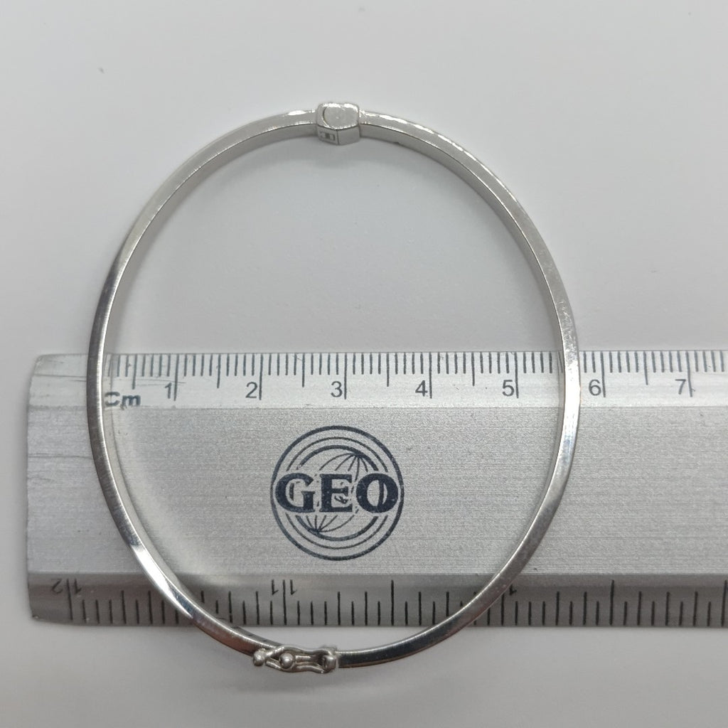 PULSERA RIGIDA ORO BLANCO 14 K 5.5 GRMS (SEMINUEVO)